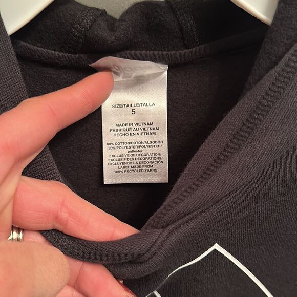 Super soft! Adidas hoodie size 5 kids  NWT - Picture 3 of 7